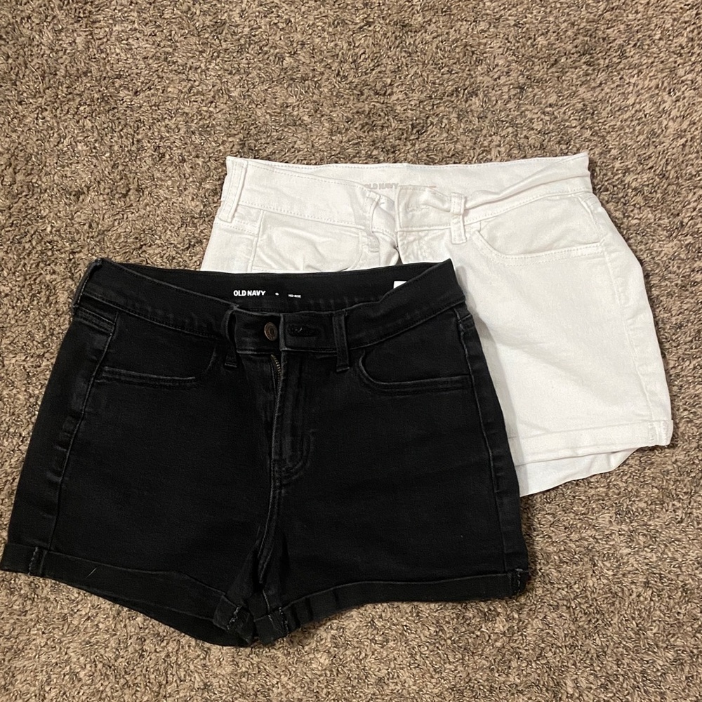 ✏️ ☀️ Old Navy Black and White Denim Shorts Duo